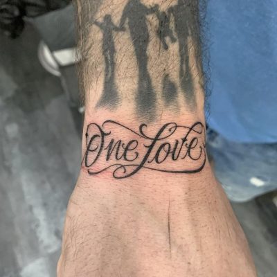 5f3351968ad0f5eee85532ef